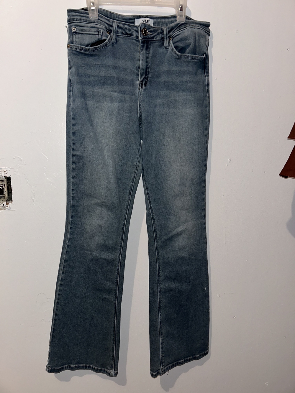 YMI Women's Flared Jeans in Faded Blue-Grey